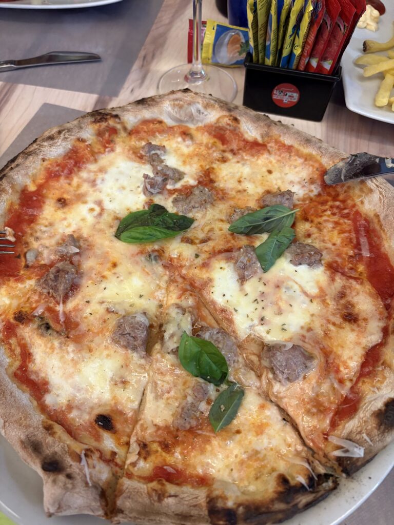 Pizza at Pizzeria Pommodoro in Alghero